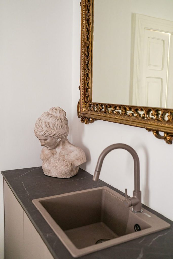 11-riflessi-di-pietra